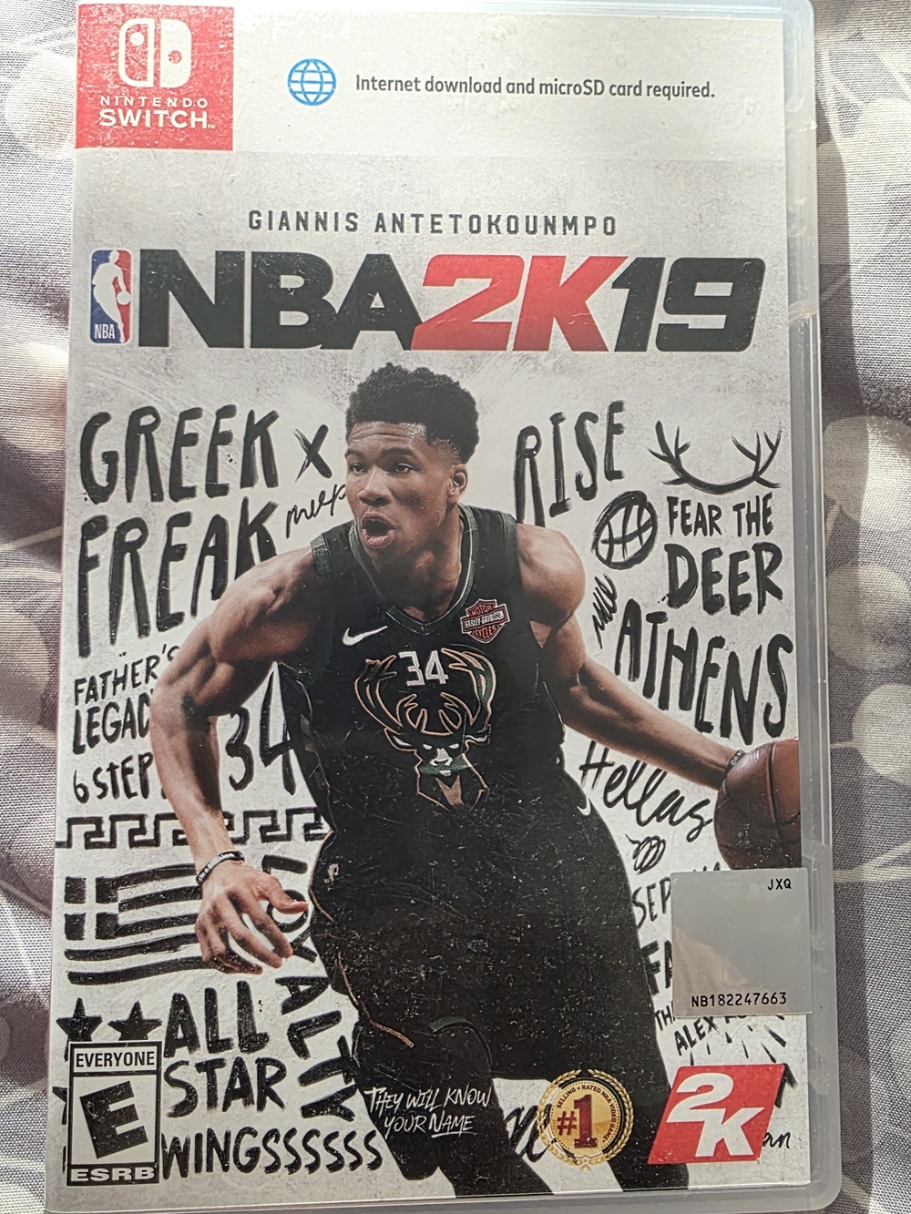 NBA 2K19 Giannis Antetokounmpo - Nintendo Switch (Black/White)